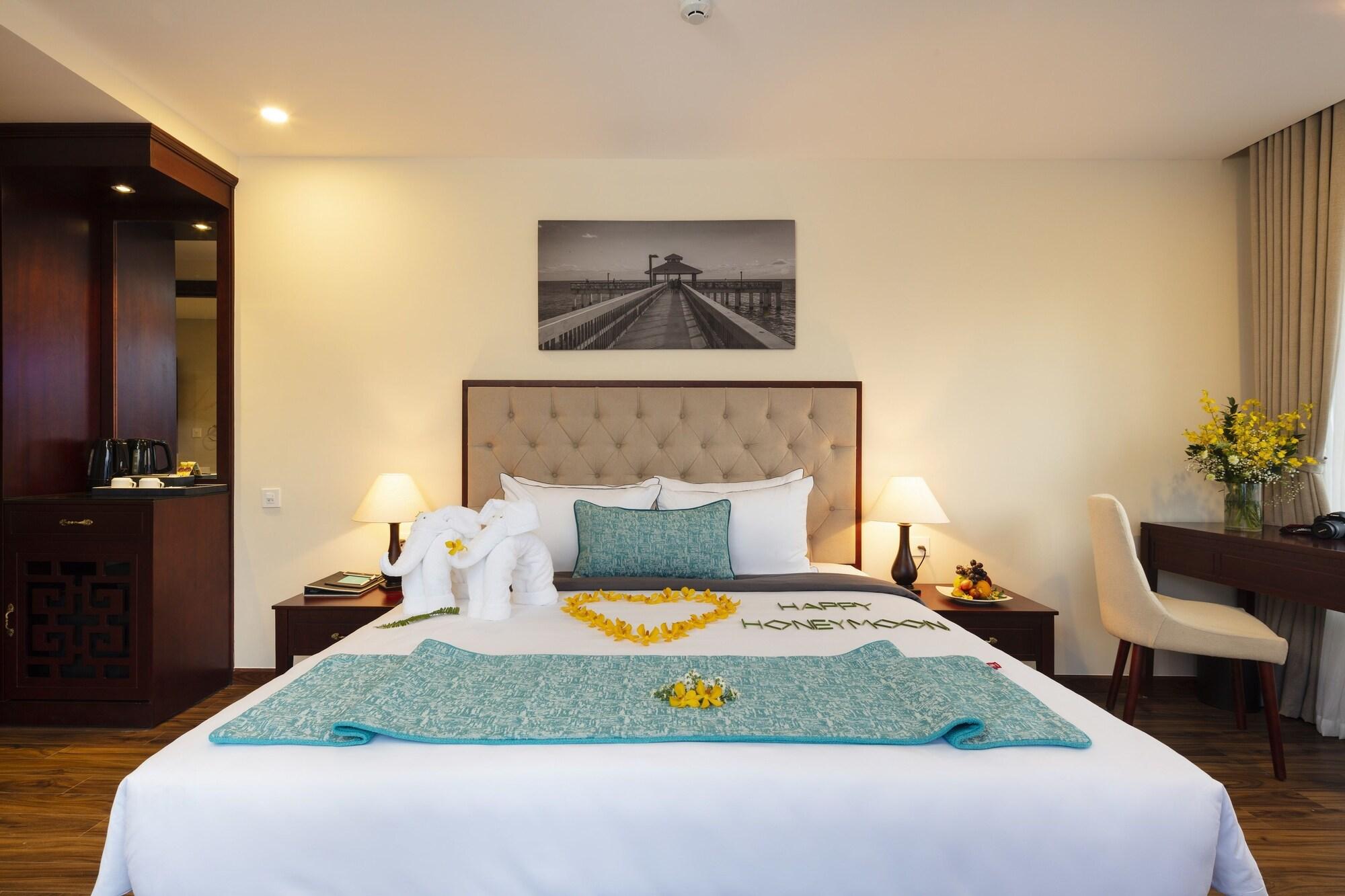 Florida Hotel Να Τρανγκ Εξωτερικό φωτογραφία