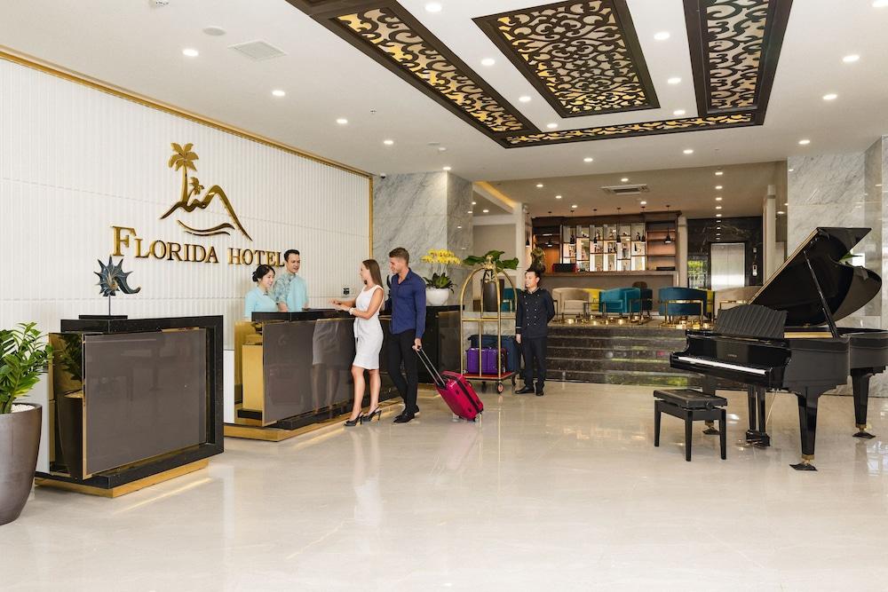 Florida Hotel Να Τρανγκ Εξωτερικό φωτογραφία