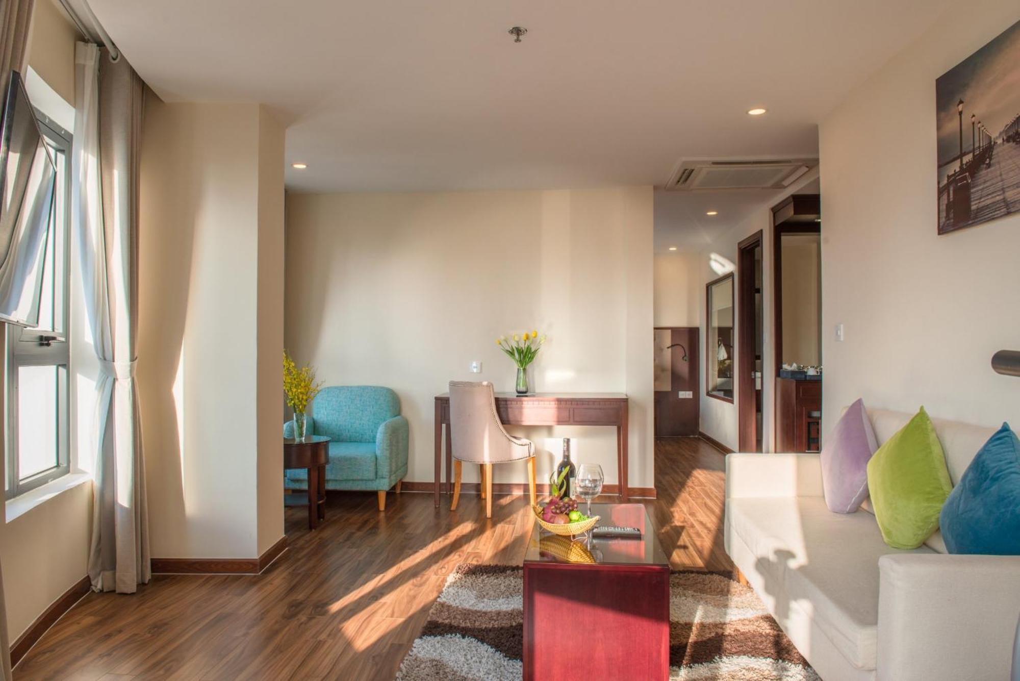 Florida Hotel Να Τρανγκ Εξωτερικό φωτογραφία