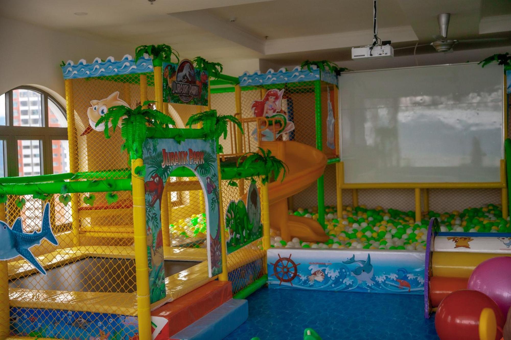 Florida Hotel Να Τρανγκ Εξωτερικό φωτογραφία