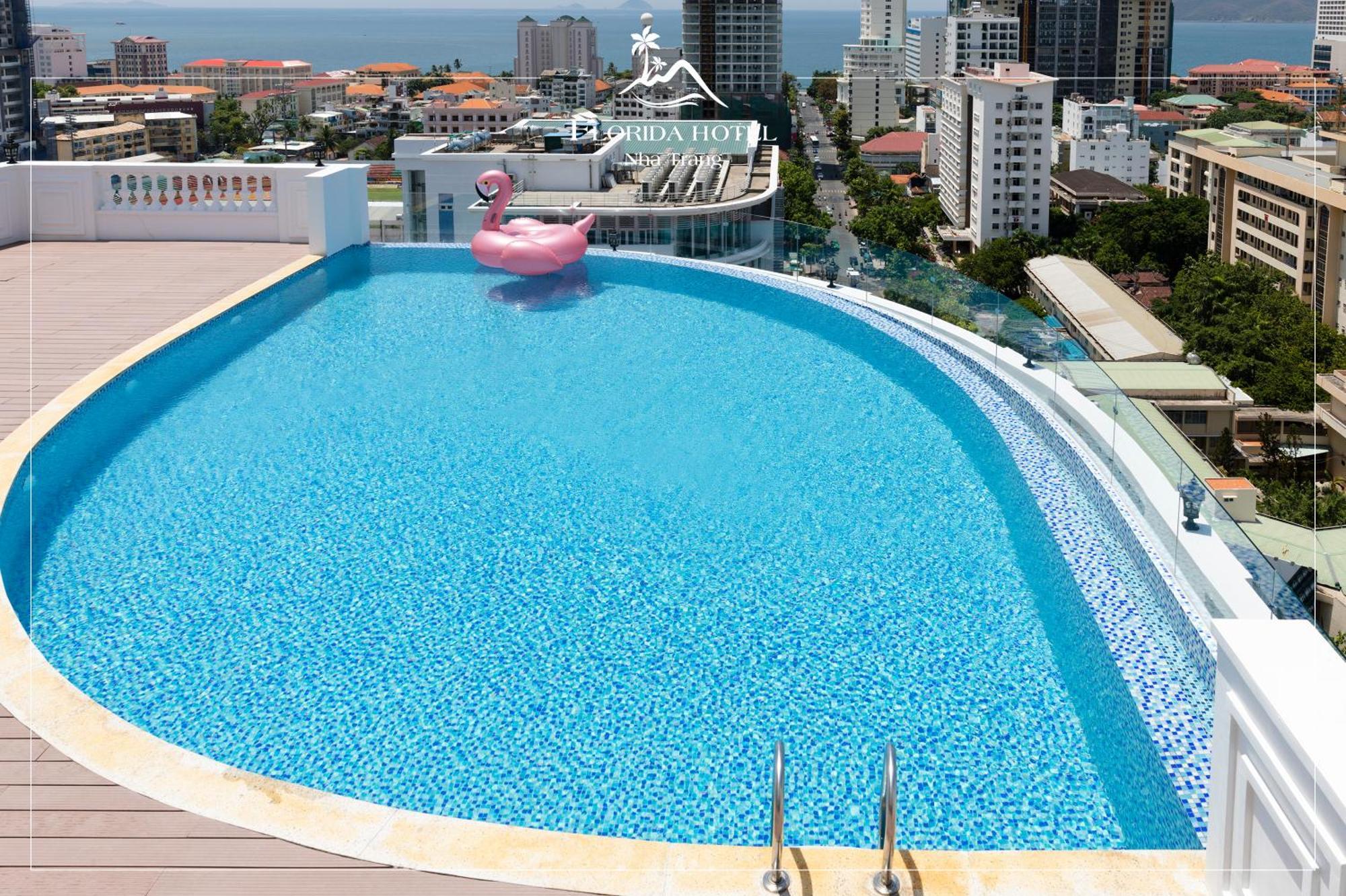 Florida Hotel Να Τρανγκ Εξωτερικό φωτογραφία